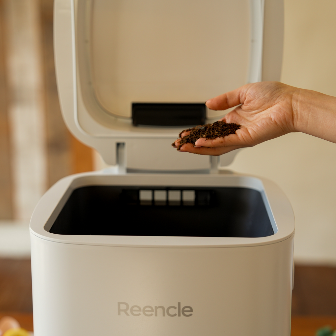 Reencle Prime composter producing real compost from daily food scraps