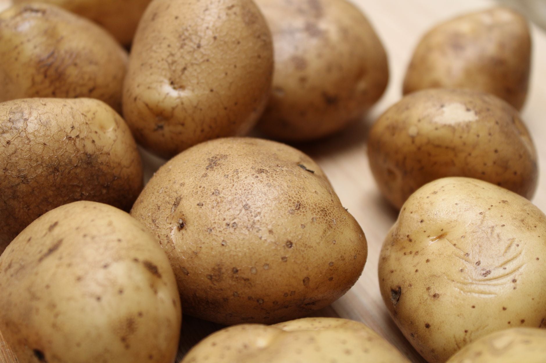 How Long Do Potatoes Last? (Pantry, Fridge & Signs They've Gone Bad)